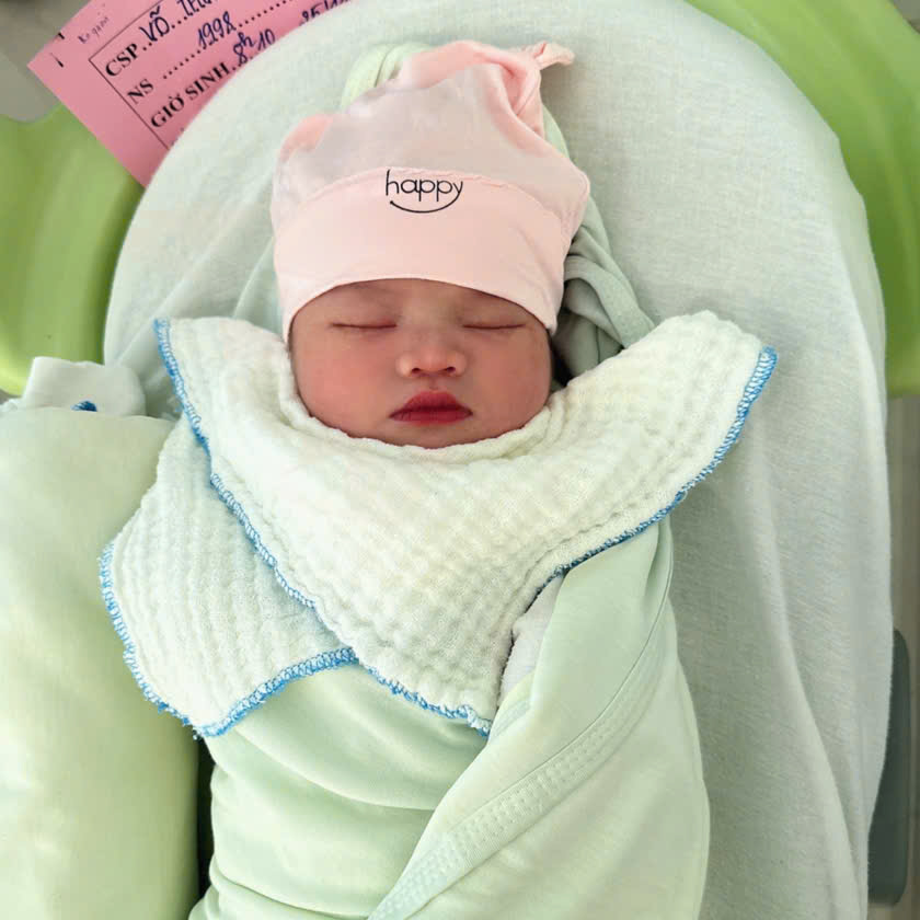 Em bé HP Fertility